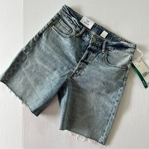 H&M Cutoff jean shorts Bermuda Stone Washed Denim Shorts Size 10 NWT Bermuda